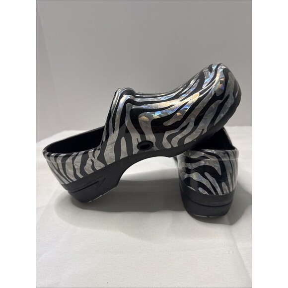 Anywhere Clogs Women’s Slip-On Slip Resistant Size 9 - Picture 7 of 9